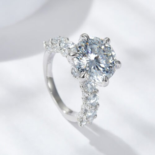 O1CN01VvLfbU1g2WKntEC6q_!!3896764084-0-cib 5-carat fireworks cut Moissanite full bezel ring