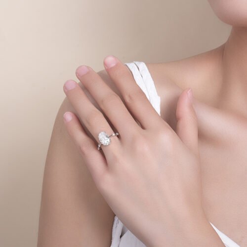 Classic oval 4.5 carat 8 * 12mm moissanit S925 silver plated 18k gold ring for women